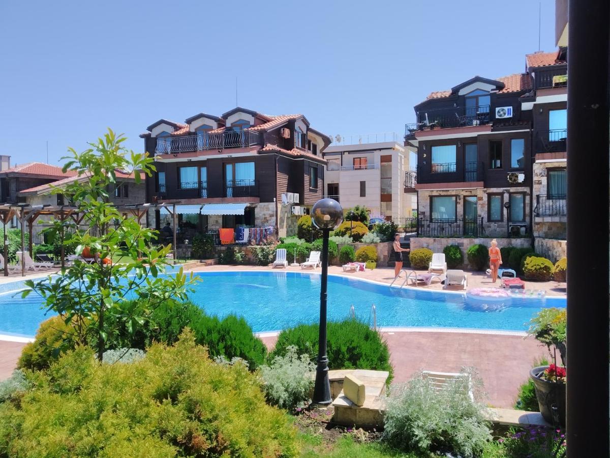 Лилия Apartment Sozopol Luaran gambar